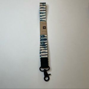 Thread Wallet Lanyard